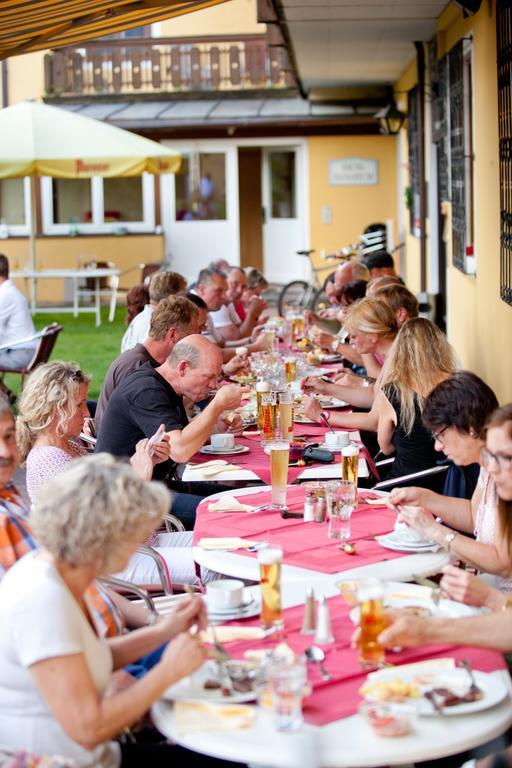 Hotel Restaurant Platzer Gmünd Extérieur photo