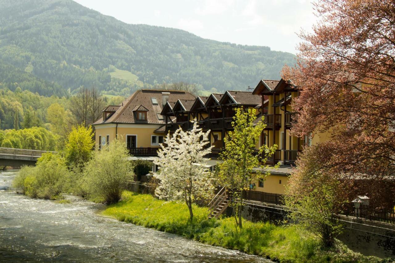 Hotel Restaurant Platzer Gmünd Extérieur photo